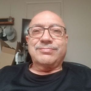 Meet your Posher, Javier